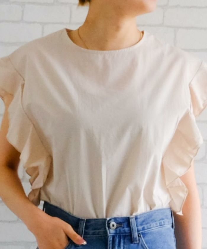 【アクアガレージ/aquagarage】の【999円祭り】フレア袖ブラウス 人気、トレンドファッション・服の通販 founy(ファニー) 　ファッション　Fashion　レディースファッション　Fashion for Women　トップス・カットソー　Cut & Sew Tops　シャツ・ブラウス・オフィスカジュアル　Elegant Blouses & Button-Ups　ロングTシャツ・Tシャツ　Longline T-Shirts & Tees　カットソー・ベーシックTシャツ　Cut-and-Sewn Tops / Stretch Tees & Basics　カットソー　Cut and Sewn Top　フレア　Flare, Flared　プチプライス・低価格　Affordable / Budget Price　夏　Summer　春　Spring　秋　Autumn　 other-1|ID: prp329100003989439 ipo3291000000035518742