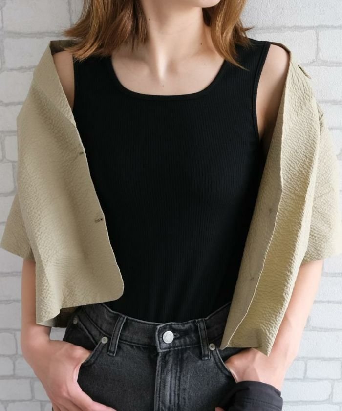 【アクアガレージ/aquagarage】の幅広ストラップリブタンクトップ 人気、トレンドファッション・服の通販 founy(ファニー) 　ファッション　Fashion　レディースファッション　Fashion for Women　トップス・カットソー　Cut & Sew Tops　送料無料　Free Shipping　インナー　Innerwear　タンク　Tank Top, Sleeveless Top　デコルテ　Décolleté, Neckline　トレンド　Trend, Trending Now　プチプライス・低価格　Affordable / Budget Price　 other-1|ID: prp329100004021253 ipo3291000000035708466