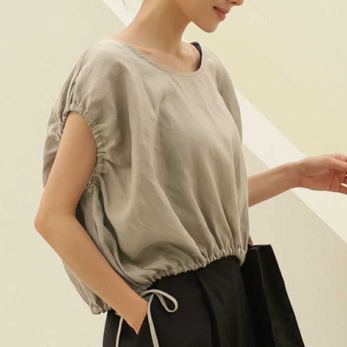 【アクアガレージ/aquagarage】の綿100%ショート丈バルーンブラウス インテリア・キッズ・メンズ・レディースファッション・服の通販 founy(ファニー) https://founy.com/ ファッション Fashion レディースファッション Fashion for Women トップス・カットソー Cut & Sew Tops シャツ・ブラウス・オフィスカジュアル Elegant Blouses & Button-Ups 送料無料 Free Shipping ショート Short, Short Length バルーン Balloon, Balloon Silhouette プチプライス・低価格 Affordable / Budget Price |ID: prp329100004076795 ipo3291000000035708584