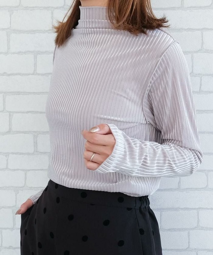 【アクアガレージ/aquagarage】の【最終値下げ価格】シアーベロアストライプ2wayメロートップス 春 インテリア・キッズ・メンズ・レディースファッション・服の通販 founy(ファニー) https://founy.com/ ファッション Fashion レディースファッション Fashion for Women トップス・カットソー Cut & Sew Tops シャツ・ブラウス・オフィスカジュアル Elegant Blouses & Button-Ups ロングTシャツ・Tシャツ Longline T-Shirts & Tees カットソー・ベーシックTシャツ Cut-and-Sewn Tops / Stretch Tees & Basics ベロアトップス Velour Tops / Velvet-Look Items カットソー Cut and Sewn Top シアー Sheer, See-Through シンプル Simple, Minimal プチプライス・低価格 Affordable / Budget Price ベロア Velour, Soft Velvet 冬 Winter / This Winter 春 Spring 秋 Autumn |ID: prp329100004132858 ipo3291000000036276503