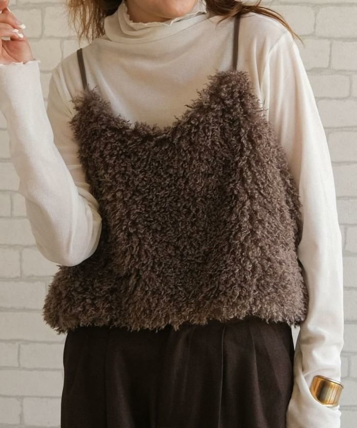 【アクアガレージ/aquagarage】のフェイクファービスチェ インテリア・キッズ・メンズ・レディースファッション・服の通販 founy(ファニー) https://founy.com/ ファッション Fashion レディースファッション Fashion for Women トップス・カットソー Cut & Sew Tops ビスチェ Bustiers & Corset Tops / Layered Bustier Style 送料無料 Free Shipping おすすめ Recommended / Our Picks スラックス Slacks, Dress Pants デニム Denim, Jeans Material バランス Balance, Style Balance ビスチェ Bustier, Corset Top フェイクファー Faux Fur, Imitation Fur プチプライス・低価格 Affordable / Budget Price ボトム Bottoms, Lower Wear ラグジュアリー Luxury, Elegant 冬 Winter / This Winter 秋 Autumn |ID: prp329100004241312 ipo3291000000035646714