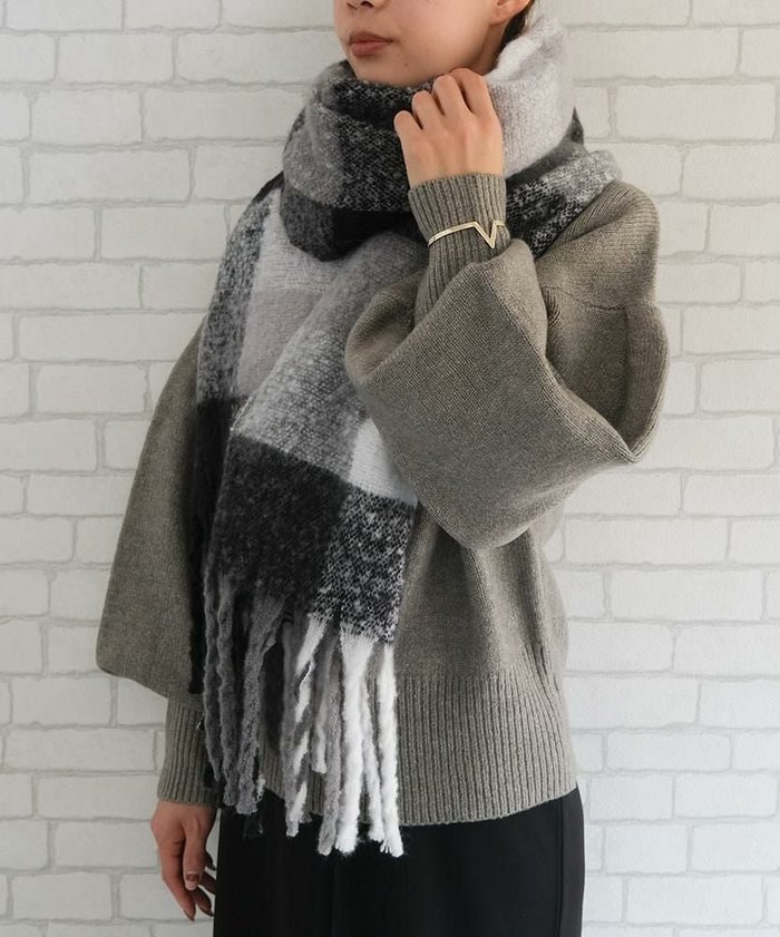 【アクアガレージ/aquagarage】の【最終値下げ価格】シンプル大判マフラー インテリア・キッズ・メンズ・レディースファッション・服の通販 founy(ファニー) https://founy.com/ ファッション Fashion レディースファッション Fashion for Women マフラー・スヌード / 冬小物の定番 Scarves & Mufflers シンプル Simple, Minimal プチプライス・低価格 Affordable / Budget Price マフラー Scarf, Muffler 冬 Winter / This Winter 秋 Autumn |ID: prp329100004307259 ipo3291000000036302157