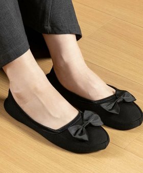 【アクアガレージ/aquagarage】の携帯用シューズ_巾着付き 人気、トレンドファッション・服の通販 founy(ファニー) ファッション Fashion レディースファッション Fashion for Women 送料無料 Free Shipping コンパクト Compact, Small Size シューズ Shoes, Footwear プチプライス・低価格 Affordable / Budget Price ポーチ Pouch, Small Case リボン Ribbon, Bow 巾着 Drawstring Bag, Kinchaku 旅行 Travel |ID:prp329100004466698