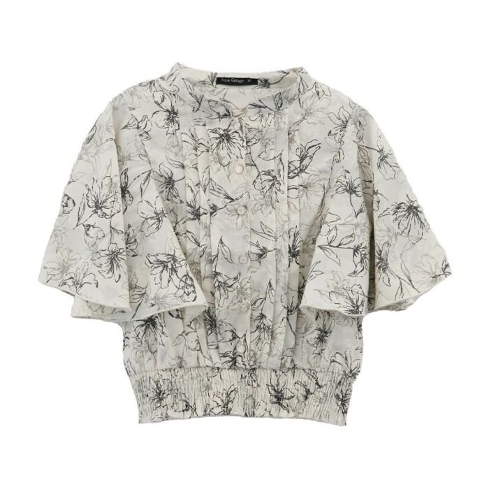 【アクアガレージ/aquagarage】のピンタックフレア袖ブラウス インテリア・キッズ・メンズ・レディースファッション・服の通販 founy(ファニー) https://founy.com/ ファッション Fashion レディースファッション Ladies' Fashion Online トップス・カットソー Tops/Tshirt シャツ/ブラウス Shirts/Blouses 送料無料 Free Shipping シアー Sheer シンプル Simple スリーブ Sleeve フレア Flare フロント Front プチプライス・低価格 Affordable ポケット Pocket 夏 Summer 春 Spring 秋 Autumn/Fall |ID: prp329100004541697 ipo3291000000032089235
