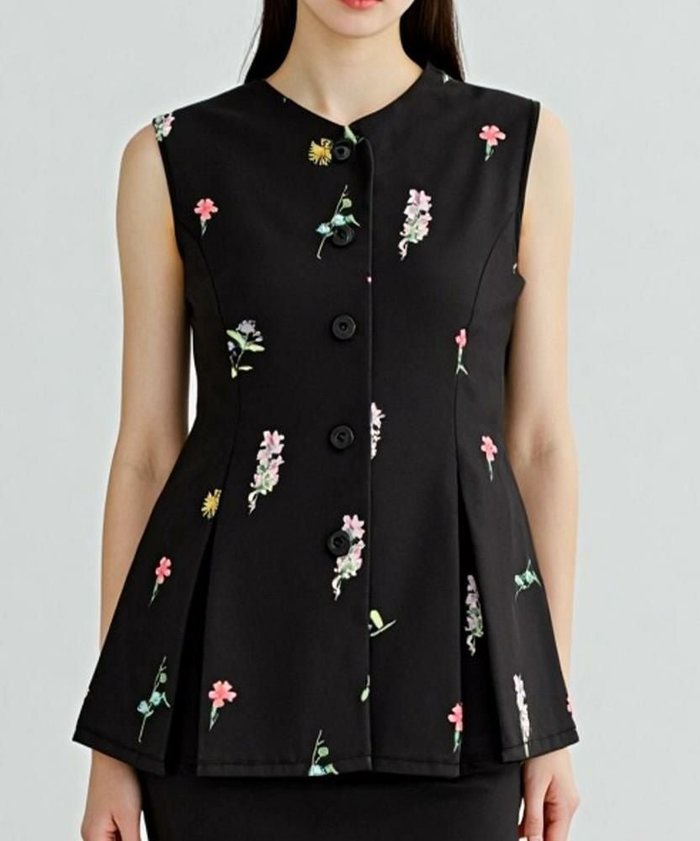 【アクアガレージ/aquagarage】の【セットアップ可】花柄ペプラムベスト インテリア・キッズ・メンズ・レディースファッション・服の通販 founy(ファニー) https://founy.com/ ファッション Fashion レディースファッション Fashion for Women アウター Coat / Outerwear Collection トップス・カットソー Cut & Sew Tops ベスト&ジレ / 重ね着スタイル Vests & Gilets 花柄・フラワープリント・モチーフ Floral Prints & Motifs / Flower Pattern Tops 送料無料 Free Shipping セットアップ Set-Up, Coordinated Outfit プチプライス・低価格 Affordable / Budget Price ベスト Vest, Waistcoat ペプラム Peplum, Flared Hem |ID: prp329100004568999 ipo3291000000036331894