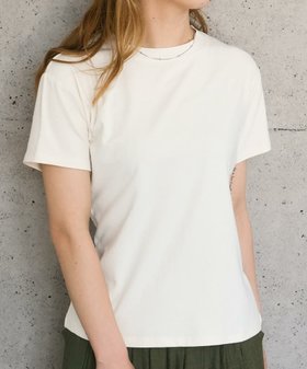 【アクアガレージ/aquagarage】のシルケット加工半袖Tシャツ 人気、トレンドファッション・服の通販 founy(ファニー) ファッション Fashion レディースファッション Fashion for Women トップス・カットソー Cut & Sew Tops シャツ・ブラウス・オフィスカジュアル Elegant Blouses & Button-Ups ロングTシャツ・Tシャツ Longline T-Shirts & Tees カットソー・ベーシックTシャツ Cut-and-Sewn Tops / Stretch Tees & Basics 春 Spring カットソー Cut and Sewn Top シルケット Silket, Silky Cotton シンプル Simple, Minimal フィット Fit, Slim Fit ベーシック Basic, Essential ポケット Pocket, Pocket Detail 半袖 Short Sleeve, Half Sleeve 送料無料 Free Shipping プチプライス・低価格 Affordable / Budget Price 夏 Summer エレガント 上品 Elegant |ID:prp329100004572096