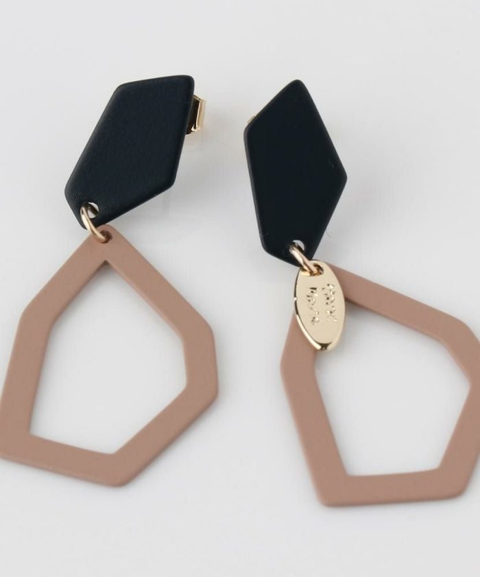 【アクアガレージ/aquagarage】の【999円祭り】デコレーションピアス インテリア・キッズ・メンズ・レディースファッション・服の通販 founy(ファニー) https://founy.com/ ファッション Fashion レディースファッション Fashion for Women ジュエリー Jewelry ファッションリング Fashion Rings アクセサリー Fashion Accessories シンプル Simple, Minimal フォルム Silhouette, Form プチプライス・低価格 Affordable / Budget Price モダン Modern, Contemporary リネン Linen, Linen Fabric 軽量 Lightweight, Ultra Light |ID: prp329100004583677 ipo3291000000036230953