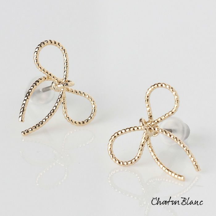 【アクアガレージ/aquagarage】の【999円祭り】リボンピアス 人気、トレンドファッション・服の通販 founy(ファニー)  ファッション Fashion レディースファッション Fashion for Women ジュエリー Jewelry ファッションリング Fashion Rings おすすめ Recommended / Our Picks アクセサリー Fashion Accessories シンプル Simple, Minimal ジャケット Jacket, Outerwear フェミニン Feminine, Girly フォルム Silhouette, Form プチプライス・低価格 Affordable / Budget Price マニッシュ Mannish, Boyish メタリック Metallic, Shiny Finish モチーフ Motif, Design Theme リボン Ribbon, Bow エレガント 上品 Elegant  other-1|ID: prp329100004592571 ipo3291000000034105955