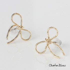 【アクアガレージ/aquagarage】の【999円祭り】リボンピアス 人気、トレンドファッション・服の通販 founy(ファニー) ファッション Fashion レディースファッション Fashion for Women ジュエリー Jewelry ファッションリング Fashion Rings おすすめ Recommended / Our Picks アクセサリー Fashion Accessories シンプル Simple, Minimal ジャケット Jacket, Outerwear フェミニン Feminine, Girly フォルム Silhouette, Form プチプライス・低価格 Affordable / Budget Price マニッシュ Mannish, Boyish メタリック Metallic, Shiny Finish モチーフ Motif, Design Theme リボン Ribbon, Bow エレガント 上品 Elegant |ID:prp329100004592571