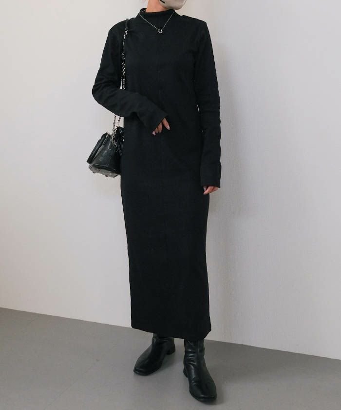 【アクアガレージ/aquagarage】のフィンガースリーブプチハイリブワンピース 春 インテリア・キッズ・メンズ・レディースファッション・服の通販 founy(ファニー) https://founy.com/ ファッション Fashion レディースファッション Fashion for Women ワンピース Dresses ニットワンピース Knit Dresses 春 Spring 秋 Autumn フィット Fit, Slim Fit プリーツ Pleats, Pleated ポケット Pocket, Pocket Detail ロング Long, Long-Length 冬 Winter / This Winter 送料無料 Free Shipping プチプライス・低価格 Affordable / Budget Price エレガント 上品 Elegant |ID: prp329100004784228 ipo3291000000034726129