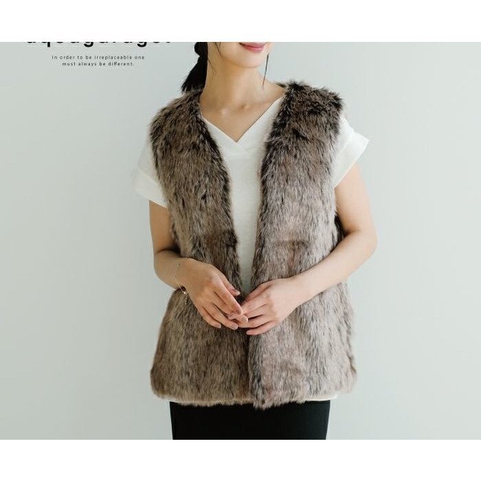 【アクアガレージ/aquagarage】の【最終値下げ価格】ボリュームフェイクファーベスト 人気、トレンドファッション・服の通販 founy(ファニー) 　ファッション　Fashion　レディースファッション　Fashion for Women　アウター　Coat / Outerwear Collection　レディースジャケット・軽アウター　Jackets　ジャケット　Jacket, Outerwear　トレンド　Trend, Trending Now　フェイクファー　Faux Fur, Imitation Fur　プチプライス・低価格　Affordable / Budget Price　ベスト　Vest, Waistcoat　今季　This Season, Current Season　 other-1|ID: prp329100004807891 ipo3291000000035647443