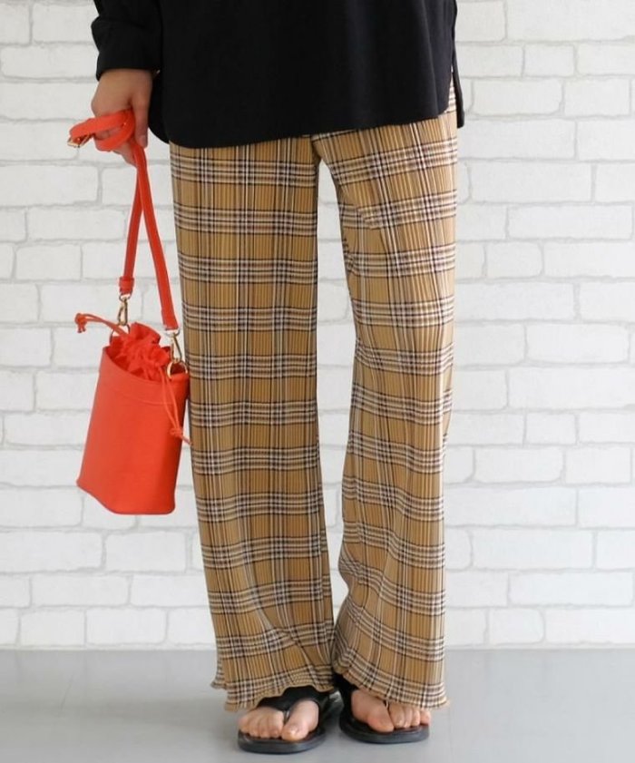 【アクアガレージ/aquagarage】の【最終値下げ価格】クリスタルプリーツパンツ インテリア・キッズ・メンズ・レディースファッション・服の通販 founy(ファニー) https://founy.com/ ファッション Fashion レディースファッション Fashion for Women パンツ Pants & Trousers チェック Check, Plaid, Tartan プチプライス・低価格 Affordable / Budget Price 楽ちん Easy Fit, Comfortable |ID: prp329100004807897 ipo3291000000034889322