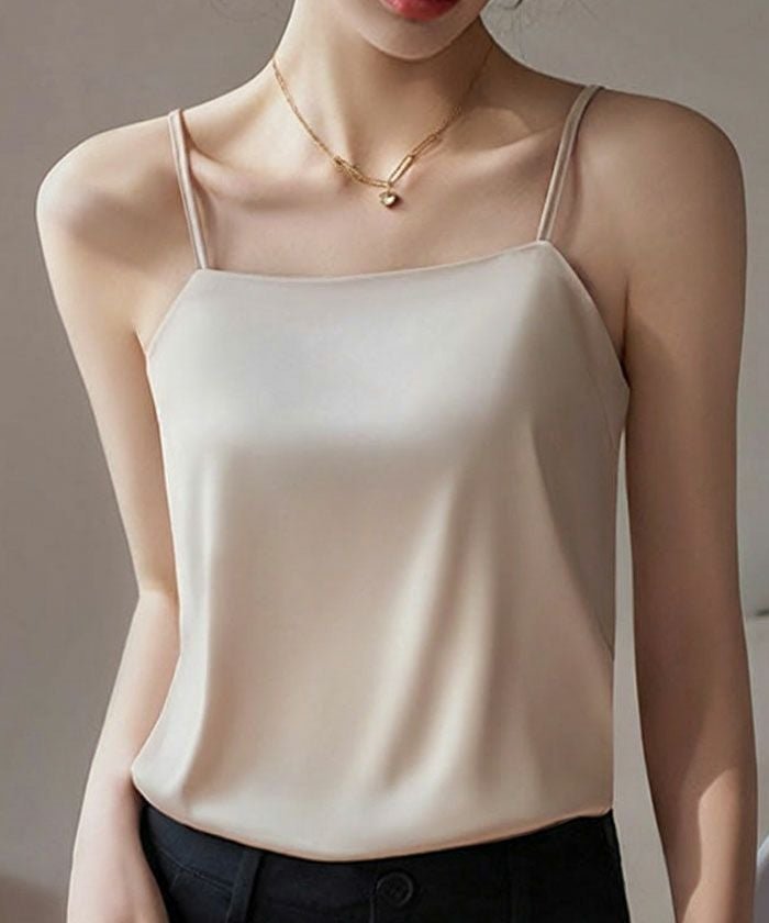 【アクアガレージ/aquagarage】のアイスシルクキャミ 人気、トレンドファッション・服の通販 founy(ファニー) 　ファッション　Fashion　レディースファッション　Fashion for Women　トップス・カットソー　Cut & Sew Tops　キャミソール&ノースリーブ　Camisoles & Sleeveless Tops　インナー　Innerwear　キャミソール　Camisole, Spaghetti Strap Top　シルク　Silk, 100% Silk　シンプル　Simple, Minimal　定番　Standard, Basic Item　フィット　Fit, Slim Fit　ブラジャー　Bra, Lingerie　ベーシック　Basic, Essential　ポケット　Pocket, Pocket Detail　リラックス　Relax, Relaxed Fit　プチプライス・低価格　Affordable / Budget Price　夏　Summer　 other-1|ID: prp329100004832148 ipo3291000000036048008