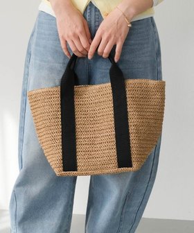 【アクアガレージ/aquagarage】の雑材テープハンドルトート 人気、トレンドファッション・服の通販 founy(ファニー) ファッション Fashion レディースファッション Fashion for Women バッグ Bags 軽量 Lightweight, Ultra Light シンプル Simple, Minimal スマート Smart, Elegant 財布 Wallet, Purse フォルム Silhouette, Form ポケット Pocket, Pocket Detail ポーチ Pouch, Small Case プチプライス・低価格 Affordable / Budget Price 旅行 Travel エレガント 上品 Elegant |ID:prp329100004868453