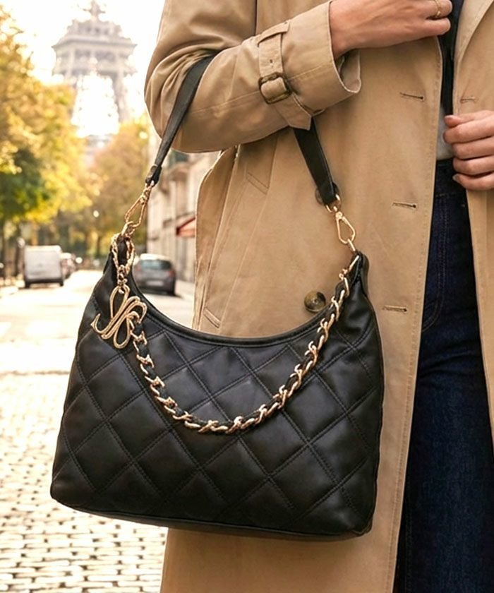 【アクアガレージ/aquagarage】のキルティング2wayショルダー 人気、トレンドファッション・服の通販 founy(ファニー) 　ファッション　Fashion　レディースファッション　Fashion for Women　キルティング　Quilted, Quilting　コンパクト　Compact, Small Size　ショルダー　Shoulder, Shoulder Strap　財布　Wallet, Purse　フォルム　Silhouette, Form　ポケット　Pocket, Pocket Detail　プチプライス・低価格　Affordable / Budget Price　エレガント 上品　Elegant　ビジネス 仕事 通勤　Business / Work / Commuting　 other-1|ID: prp329100004887917 ipo3291000000036500779