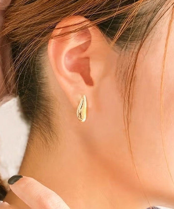 【アクアガレージ/aquagarage】のドロップピアス 大人の最旬トレンドファッション＆コーディネート founy(ファウニー) 　ファッション　Fashion　レディースファッション　Fashion for Women　ジュエリー　Jewelry　ファッションリング　Fashion Rings　アクセサリー　Fashion Accessories　カットソー　Cut and Sewn Top　シンプル　Simple, Minimal　ドロップ　Drop Shoulder, Dropped Style　フェミニン　Feminine, Girly　ベーシック　Basic, Essential　メタル　Metal, Metal Parts　送料無料　Free Shipping　プチプライス・低価格　Affordable / Budget Price　エレガント 上品　Elegant　 other-1|ID: prp329100004966162 ipo3291000000037255644