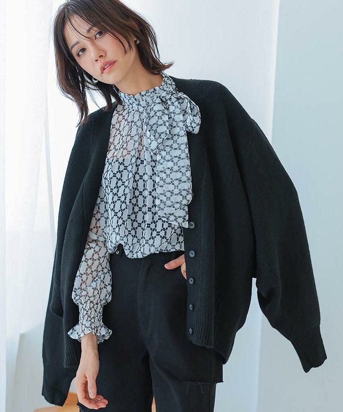 【アクアガレージ/aquagarage】のドルマンスリーブVネックカーディガン インテリア・キッズ・メンズ・レディースファッション・服の通販 founy(ファウニー) https://founy.com/ ファッション Fashion レディースファッション Fashion for Women トップス・カットソー Cut & Sew Tops カーディガン・羽織り Layered Style Cardigans Vネックトップス V-Neck Tops / V-Cut Neckline Shirts カーディガン Cardigan, Knitwear ショルダー Shoulder, Shoulder Strap トレンド Trend, Trending Now ドロップ Drop Shoulder, Dropped Style プチプライス・低価格 Affordable / Budget Price リラックス Relax, Relaxed Fit A/W・秋冬 Autumn/Winter |ID: prp329100004966561 ipo3291000000037256676