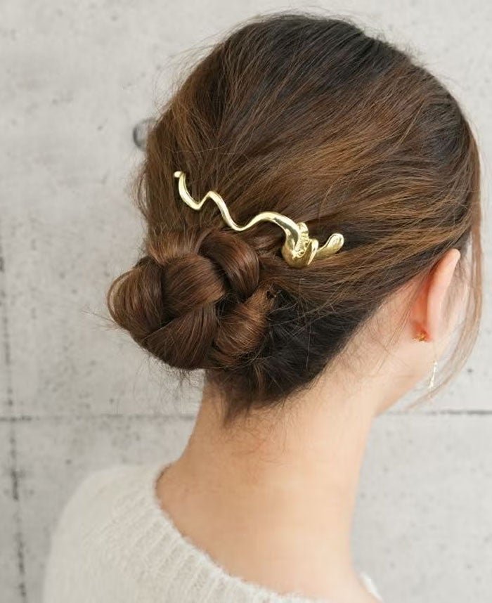 【アクアガレージ/aquagarage】の【999円祭り】マットメタルウェーブクリップヘアアクセサリー インテリア・キッズ・メンズ・レディースファッション・服の通販 founy(ファウニー) https://founy.com/ ファッション Fashion レディースファッション Fashion for Women シュシュ&ヘアアクセ/ヘアアレンジ Scrunchies & Hair Accessories アクセサリー Fashion Accessories プチプライス・低価格 Affordable / Budget Price |ID: prp329100004966899 ipo3291000000037257482