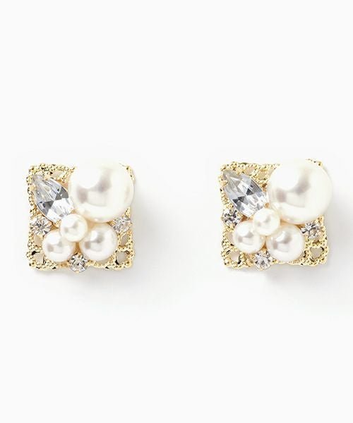 【ガール/GIRL】のパール&ビジューのスクエアモチーフピアスorイヤリング インテリア・キッズ・メンズ・レディースファッション・服の通販 founy(ファニー) https://founy.com/ ファッション Fashion レディースファッション Fashion for Women ジュエリー Jewelry ファッションリング Fashion Rings イヤリング・フープ・ドロップタイプ Hoop, Drop & Clip Earrings 新作・新入荷 New Arrivals / New In イヤリング Earrings パール Pearl, Pearl Accent ビジュー Bijou, Jewel-like Accent プチプライス・低価格 Affordable / Budget Price |ID: prp329100003801570 ipo3291000000036171658