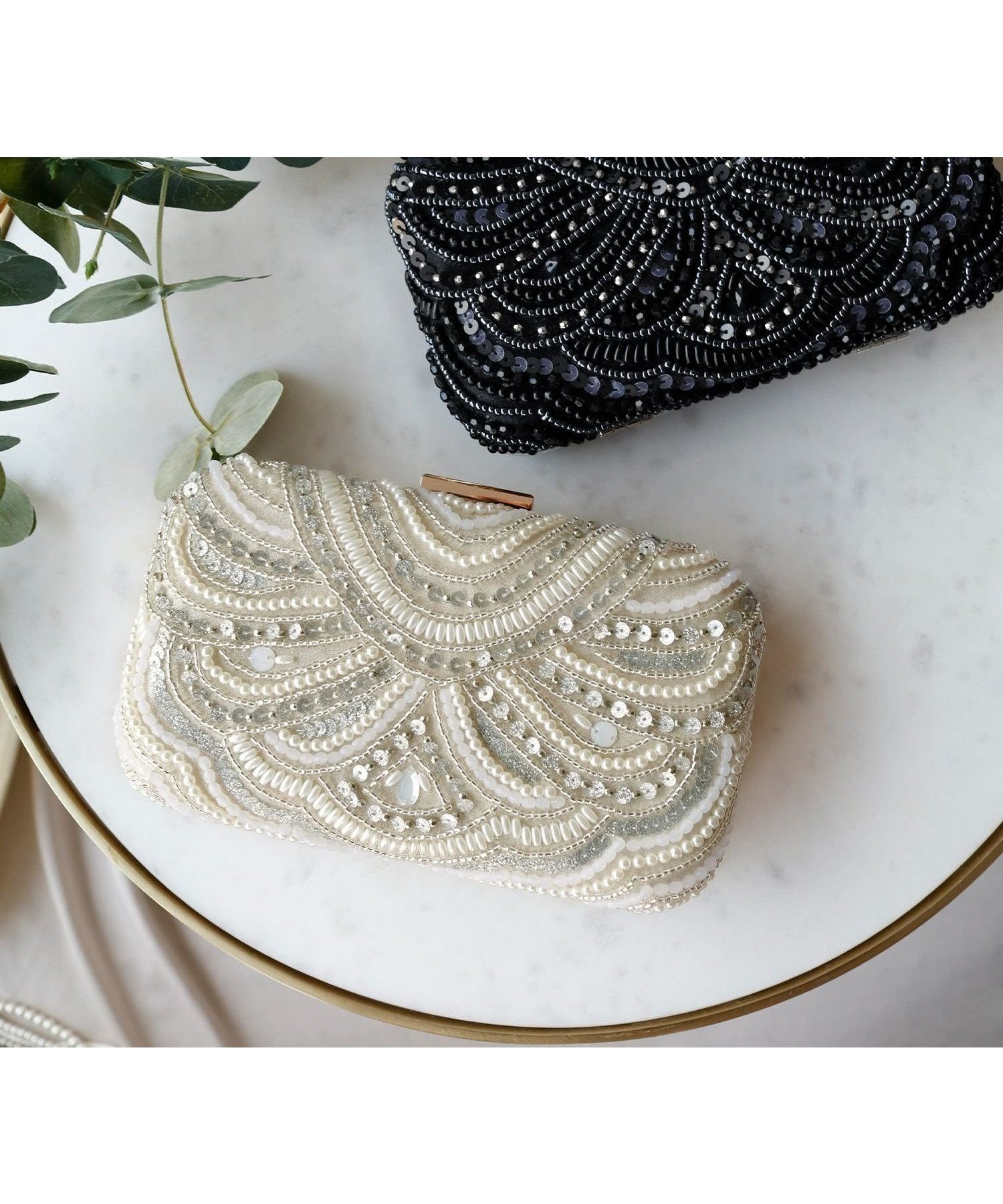 【ガール/GIRL】のフェイクパール×ビーズ2wayコンパクトパーティーバッグ 人気、トレンドファッション・服の通販 founy(ファニー) ファッション Fashion レディースファッション Fashion for Women バッグ Bags 新作・新入荷 New Arrivals / New In クラッチ Clutch, Clutch Bag コンパクト Compact, Small Size ショルダー Shoulder, Shoulder Strap スパンコール Sequins, Sequin Embellishment スマホ Smartphone, Mobile Device チェーン Chain, Chain Strap プチプライス・低価格 Affordable / Budget Price 二次会 After Party 披露宴 Wedding Reception 結婚式 Wedding 財布 Wallet, Purse other-1|ID: prp329100003801745 ipo3291000000030400022