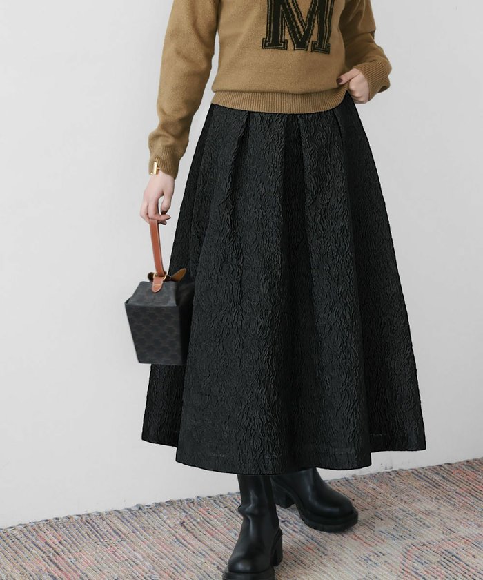 【エルフランク/ELFRANK】のフラワーふくれジャガードタックフレアロングスカート インテリア・キッズ・メンズ・レディースファッション・服の通販 founy(ファニー) https://founy.com/ ファッション Fashion レディースファッション Fashion for Women スカート Skirts ロングスカート Long Skirts / Maxi & Midi Skirts 新作・新入荷 New Arrivals / New In フラワー Flower, Floral プチプライス・低価格 Affordable / Budget Price |ID: prp329100003801912 ipo3291000000036170690