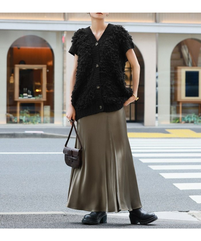 【エルフランク/ELFRANK】のドロップショルダーローゲージニットジレ インテリア・キッズ・メンズ・レディースファッション・服の通販 founy(ファニー) https://founy.com/ ファッション Fashion レディースファッション Fashion for Women アウター Coat / Outerwear Collection トップス・カットソー Cut & Sew Tops ニット Knit Tops & Sweaters ベスト&ジレ / 重ね着スタイル Vests & Gilets 新作・新入荷 New Arrivals / New In プチプライス・低価格 Affordable / Budget Price |ID: prp329100003801914 ipo3291000000036170695