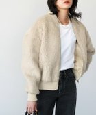 【エルフランク/ELFRANK】のボアショート丈ブルゾン 人気、トレンドファッション・服の通販 founy(ファニー) ファッション Fashion レディースファッション WOMEN アウター Coat Outerwear ブルゾン Blouson/Jackets インナー Inner ウォーム Worm コンパクト Compact 今季 This Season ショート Short トレンド Trend フォルム Form ブルゾン Blouson 防寒 Cold Protection A/W・秋冬 Aw・Autumn/Winter・Fw・Fall-Winter NEW・新作・新着・新入荷 New Arrivals プチプライス・低価格 Affordable おすすめ Recommend thumbnail ベージュ|ID: prp329100003801944 ipo3291000000024999634