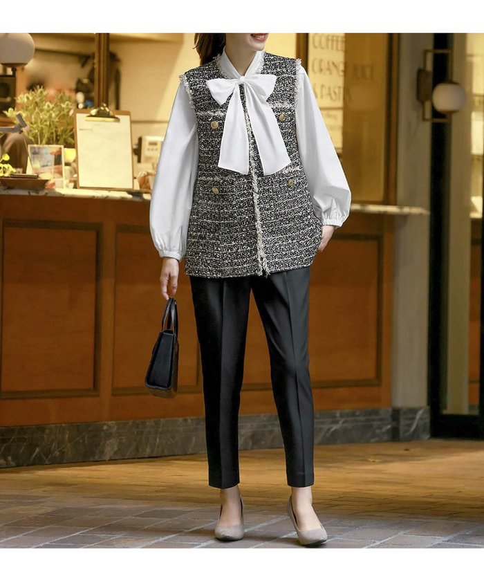 【フロリア/Flolia】のツイードベストジャケット&ボウタイブラウス&テーパードパンツの3点セットセレモニースーツ インテリア・キッズ・メンズ・レディースファッション・服の通販 founy(ファニー) https://founy.com/ ファッション Fashion レディースファッション Fashion for Women アウター Coat / Outerwear Collection レディースジャケット・軽アウター Jackets スーツ Business Suits & Workwear スーツジャケット・オフィスブレザー Suit Jackets / Blazers スーツパンツ・ドレスパンツ Suit Pants / Office Trousers / Dress Pants スーツセット・2点セット・レディーススーツ Suit Sets / 2-Piece Suits / Office Suit Sets 新作・新入荷 New Arrivals / New In スーツ Suit, Formalwear セレモニー Ceremony プチプライス・低価格 Affordable / Budget Price |ID: prp329100003802003 ipo3291000000036170897