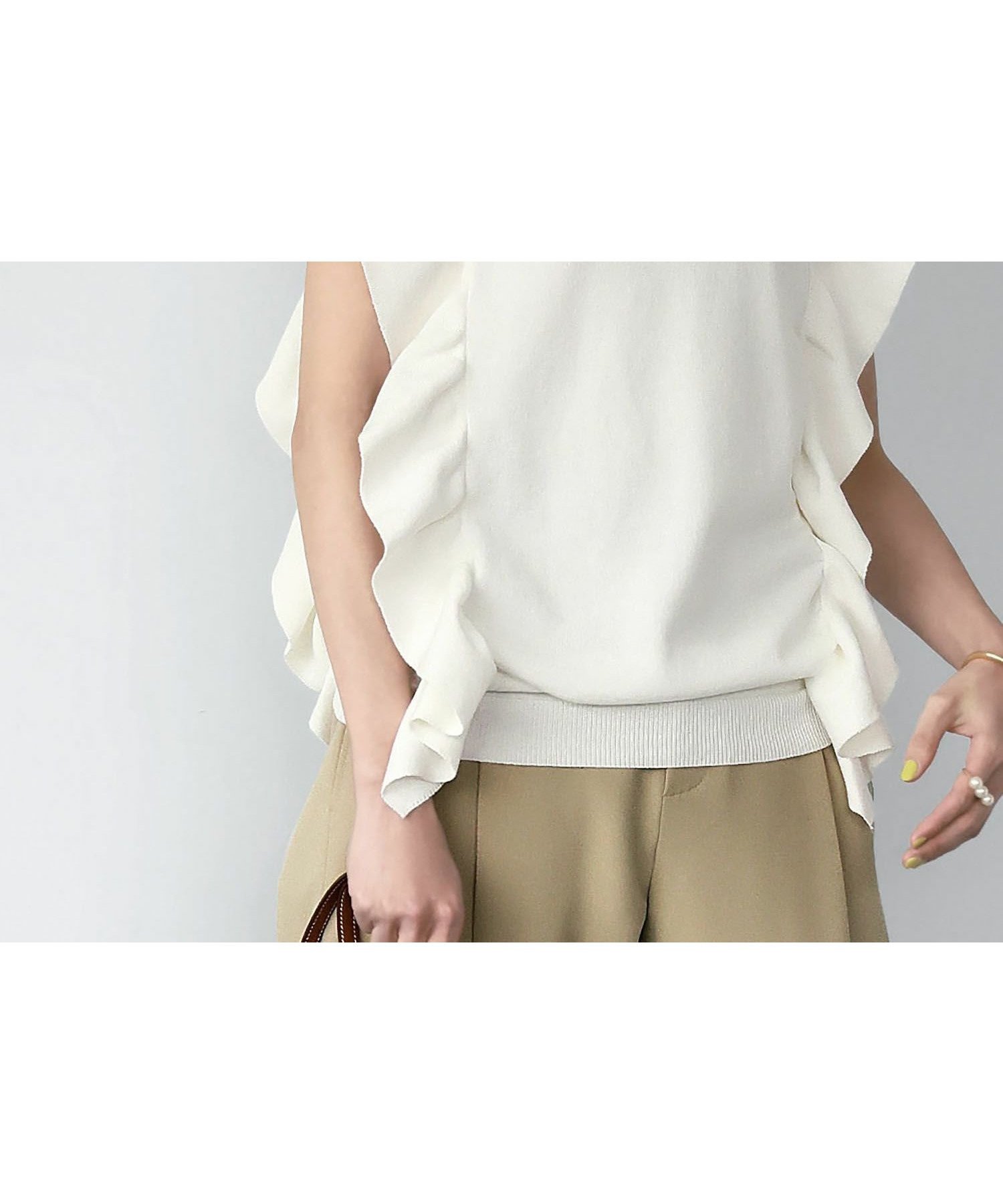 【エルフランク/ELFRANK】のサイドフリルノースリーブニットプルオーバー 人気、トレンドファッション・服の通販 founy(ファニー) 　ファッション　Fashion　レディースファッション　Fashion for Women　トップス・カットソー　Cut & Sew Tops　ニット　Knit Tops & Sweaters　キャミソール&ノースリーブ　Camisoles & Sleeveless Tops　カジュアルプルオーバー・ニットトップス　Pullovers & Knit Tops / Casual Pullovers　新作・新入荷　New Arrivals / New In　プチプライス・低価格　Affordable / Budget Price　 other-1|ID: prp329100003900856 ipo3291000000035504345