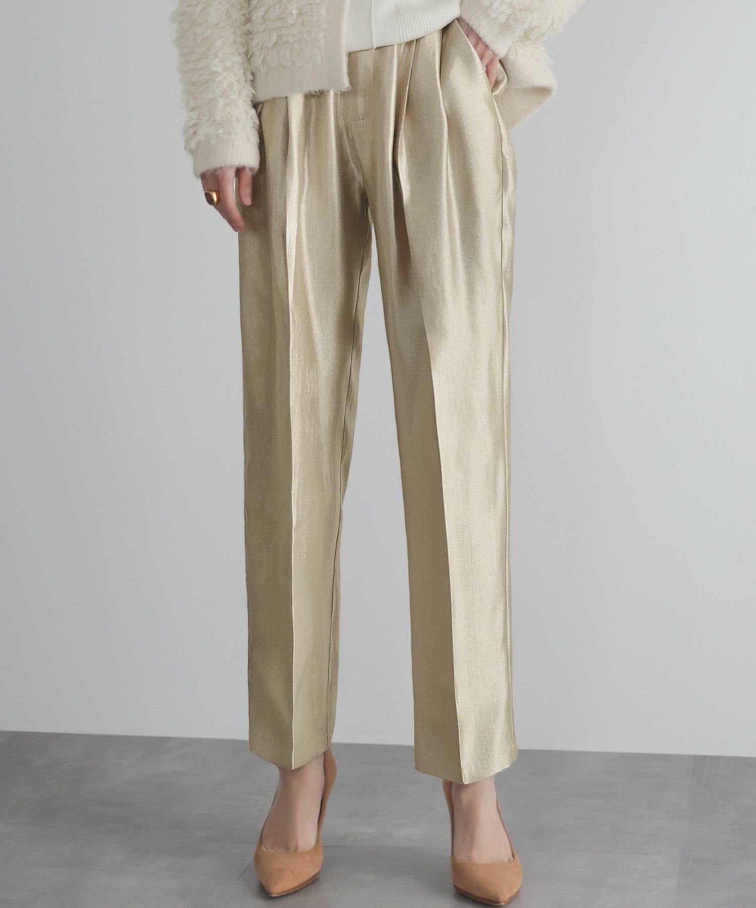 【エルフランク/ELFRANK】の【在庫限り】シャイニータックテーパードパンツ 人気、トレンドファッション・服の通販 founy(ファニー) 　ファッション　Fashion　レディースファッション　Fashion for Women　パンツ　Pants & Trousers　新作・新入荷　New Arrivals / New In　プチプライス・低価格　Affordable / Budget Price　 other-1|ID: prp329100004089005 ipo3291000000035504637