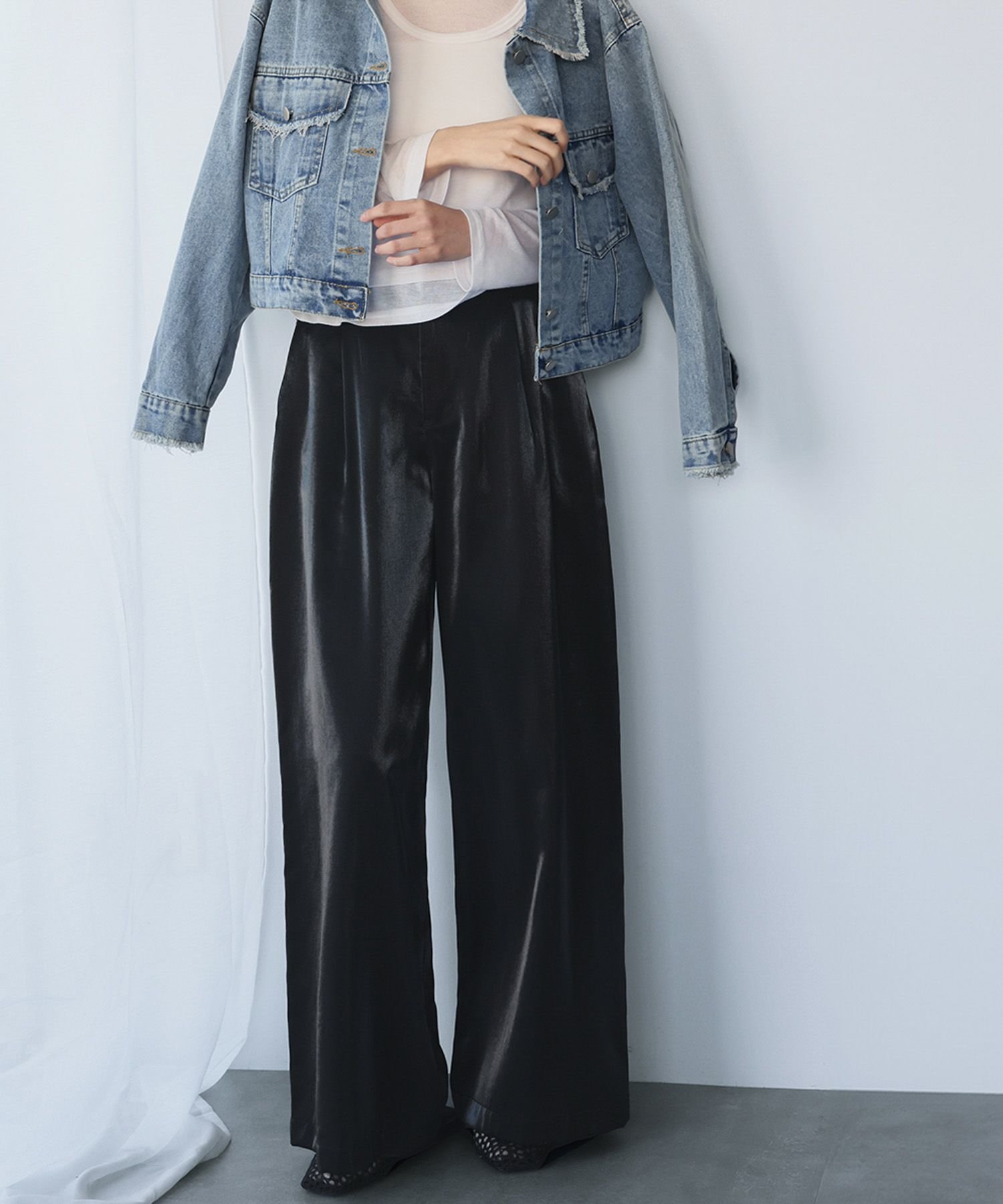 【アンピルーラ/Ampirula】の洗えるメタリックタックワイドパンツ 人気、トレンドファッション・服の通販 founy(ファニー) 　ファッション　Fashion　レディースファッション　Fashion for Women　パンツ　Pants & Trousers　新作・新入荷　New Arrivals / New In　プチプライス・低価格　Affordable / Budget Price　洗える　Machine Washable　 other-1|ID: prp329100004258583 ipo3291000000035900575