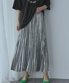 【アンピルーラ/Ampirula】のシャイニーメタリックプリーツフレアロングスカート 人気、トレンドファッション・服の通販 founy(ファニー) ファッション Fashion レディースファッション Fashion for Women スカート Skirts ロングスカート Long Skirts / Maxi & Midi Skirts 新作・新入荷 New Arrivals / New In プチプライス・低価格 Affordable / Budget Price |ID:prp329100004344332