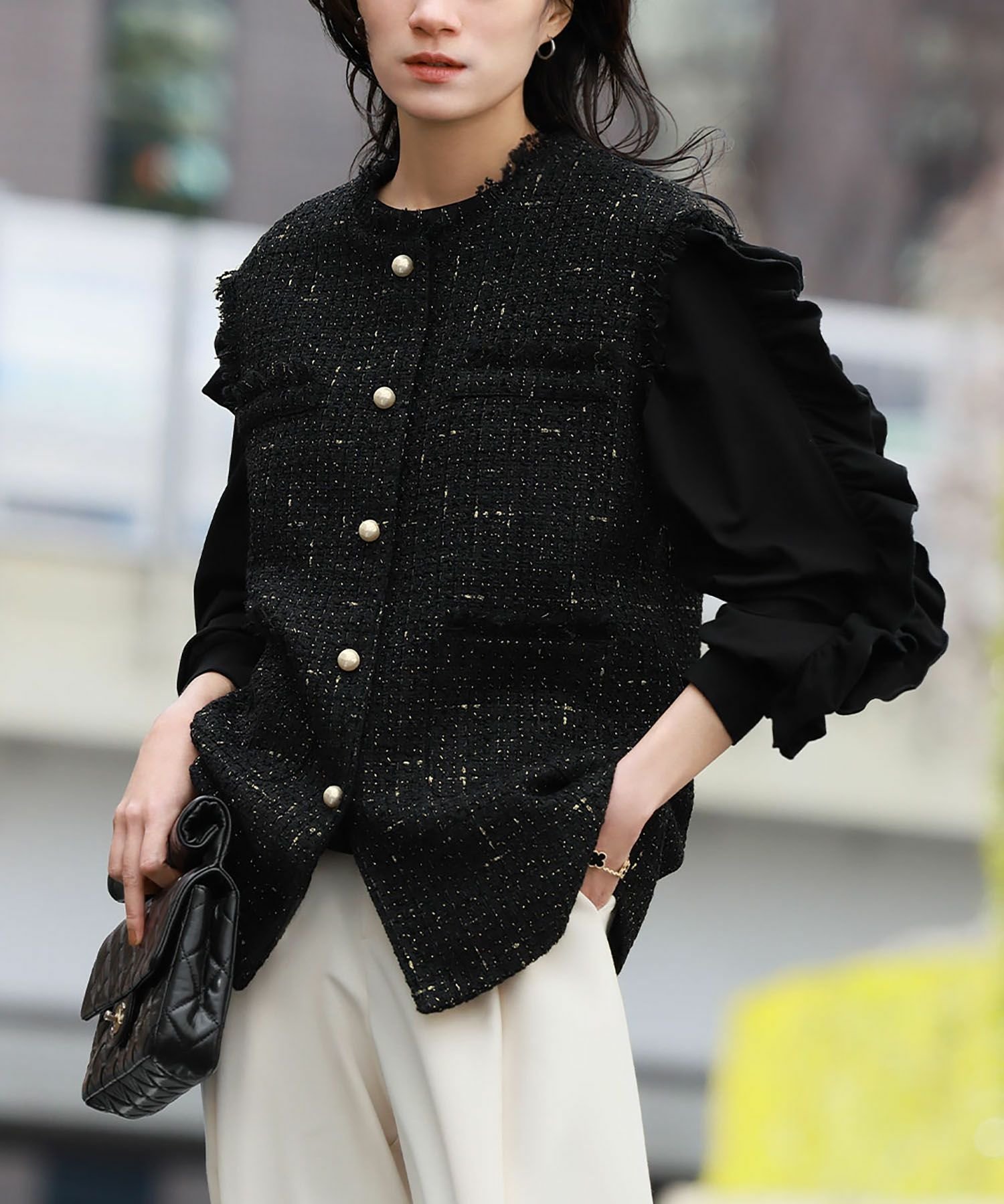 【エルフランク/ELFRANK】の【VERY掲載】パールボタンツイードフリンジベスト 人気、トレンドファッション・服の通販 founy(ファニー) 　ファッション　Fashion　レディースファッション　Fashion for Women　アウター　Coat / Outerwear Collection　トップス・カットソー　Cut & Sew Tops　ベスト&ジレ / 重ね着スタイル　Vests & Gilets　新作・新入荷　New Arrivals / New In　プチプライス・低価格　Affordable / Budget Price　 other-1|ID: prp329100004349565 ipo3291000000035900820