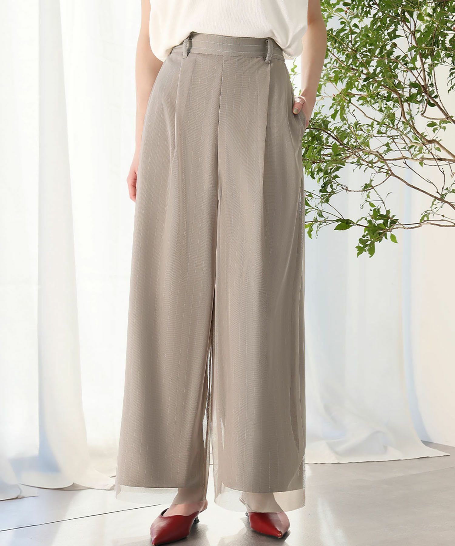 【アンピルーラ/Ampirula】の【2025SS】チュールドッキングピンストライプフレアワイドパンツ 人気、トレンドファッション・服の通販 founy(ファニー) 　ファッション　Fashion　レディースファッション　WOMEN　パンツ　Pants　エレガント 上品　Elegant　シンプル　Simple　ストライプ　Stripe　チュール　Tulle　ミックス　Mix　リラックス　Relax　ワイド　Wide　NEW・新作・新着・新入荷　New Arrivals　プチプライス・低価格　Affordable　2025年　2025　2025春夏・S/S　Ss,Spring/Summer,2025　 other-1|ID: prp329100004389819 ipo3291000000030689783