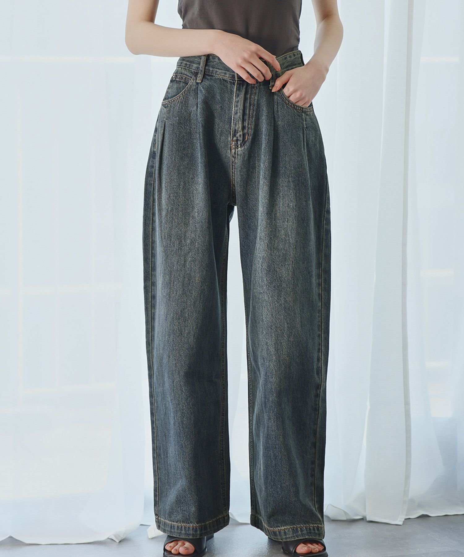 【アンピルーラ/Ampirula】のタックワイドカーブデニムパンツ 人気、トレンドファッション・服の通販 founy(ファニー) 　ファッション　Fashion　レディースファッション　Fashion for Women　パンツ　Pants & Trousers　デニムパンツ・ジーンズ・美脚デニム　Denim Jeans & Pants　新作・新入荷　New Arrivals / New In　プチプライス・低価格　Affordable / Budget Price　 other-1|ID: prp329100004429058 ipo3291000000035900197