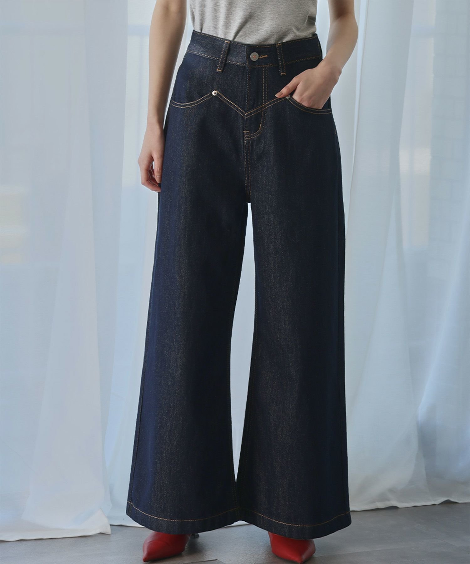 【アンピルーラ/Ampirula】のウエスト切替デザインワイドデニムパンツ 人気、トレンドファッション・服の通販 founy(ファニー) 　ファッション　Fashion　レディースファッション　Fashion for Women　パンツ　Pants & Trousers　デニムパンツ・ジーンズ・美脚デニム　Denim Jeans & Pants　新作・新入荷　New Arrivals / New In　プチプライス・低価格　Affordable / Budget Price　切替　Switching, Contrast Panel　 other-1|ID: prp329100004431839 ipo3291000000035900369