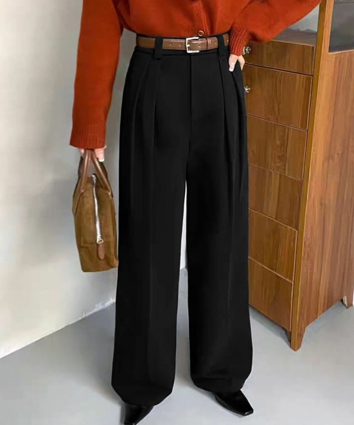 【ロワ/LOWO】の【2025SS】ベルト付きタックワイドパンツ インテリア・キッズ・メンズ・レディースファッション・服の通販 founy(ファニー) https://founy.com/ ファッション Fashion レディースファッション WOMEN パンツ Pants ベルト Belts NEW・新作・新着・新入荷 New Arrivals 2025年 2025 2025春夏・S/S Ss,Spring/Summer,2025 おすすめ Recommend ジャケット Jacket プチプライス・低価格 Affordable リラックス Relax ワイド Wide エレガント 上品 Elegant |ID: prp329100004449830 ipo3291000000031119807