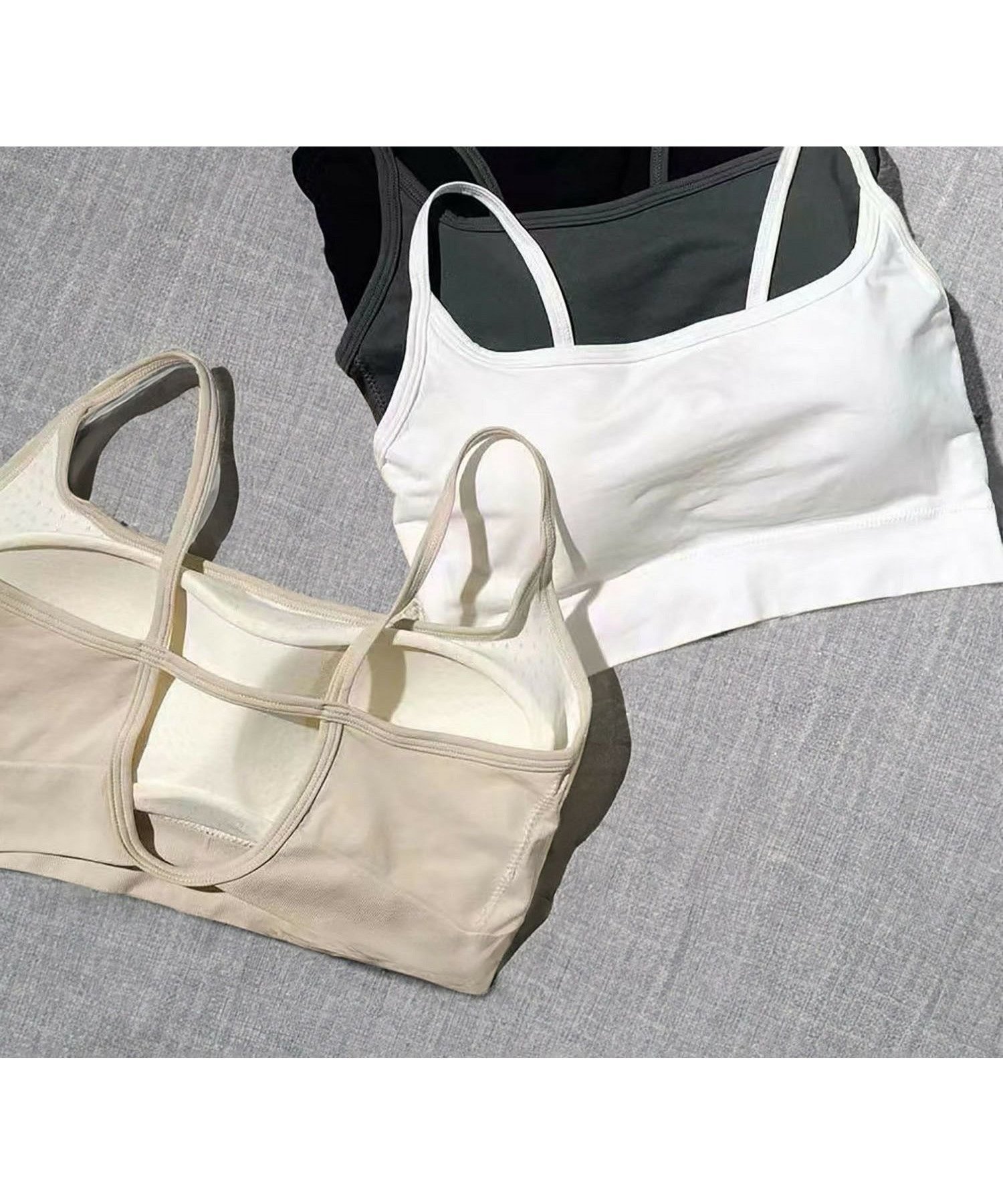 【ロワ/LOWO】のカップ付きバックオープンキャミソール・ハーフブラトップ 人気、トレンドファッション・服の通販 founy(ファニー) 　ファッション　Fashion　レディースファッション　Fashion for Women　トップス・カットソー　Cut & Sew Tops　キャミソール&ノースリーブ　Camisoles & Sleeveless Tops　バッグ　Bags　新作・新入荷　New Arrivals / New In　プチプライス・低価格　Affordable / Budget Price　 other-1|ID: prp329100004455210 ipo3291000000035899736