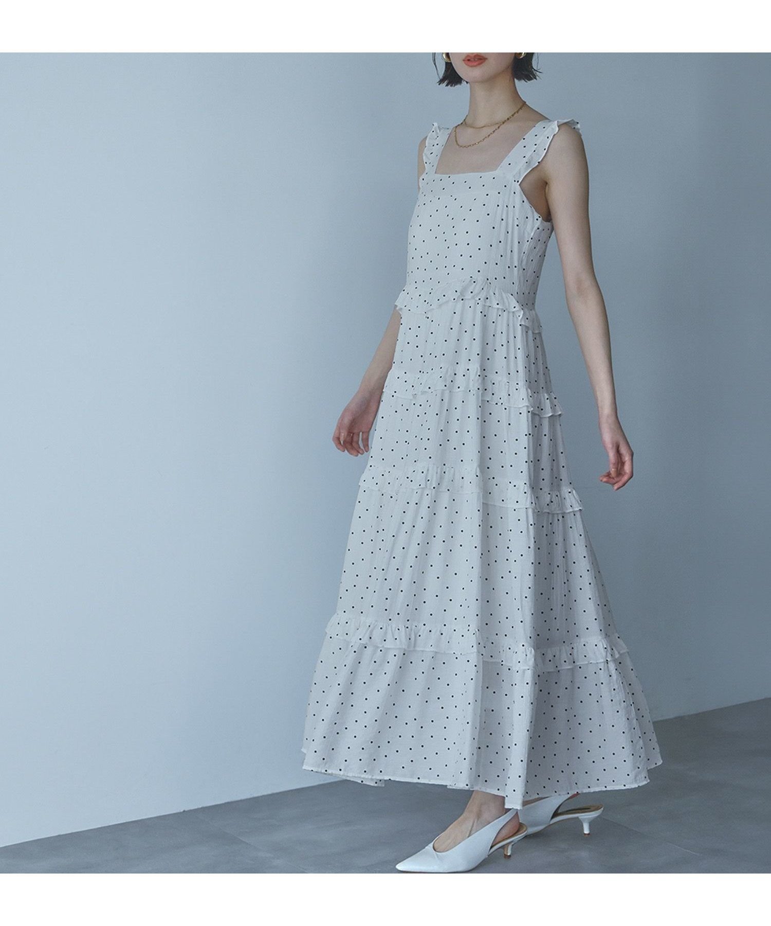 【アンピルーラ/Ampirula】の【2025SS】ドットティアードフリルロングワンピース 人気、トレンドファッション・服の通販 founy(ファニー) 　ファッション　Fashion　レディースファッション　Fashion for Women　ワンピース　Dresses　エレガント 上品　Elegant　春　Spring　ガーリー　Girly, Feminine Style　サンダル　Sandals, Summer Shoes　スニーカー　Sneakers, Trainers　ドット　Polka Dot, Dot Pattern　バランス　Balance, Style Balance　フリル　Frill, Ruffle　リゾート　Resort, Vacation Style　リラックス　Relax, Relaxed Fit　S/S・春夏　SS, Spring/Summer, Warm Season　新作・新入荷　New Arrivals / New In　プチプライス・低価格　Affordable / Budget Price　夏　Summer　2025年　2025　2025春夏・S/S　Spring/Summer 2025 SS25　 other-1|ID: prp329100004485745 ipo3291000000031620811