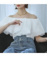 【アンピルーラ/Ampirula】の【2025SS】バルーンシフォンオフショルダーブラウス 人気、トレンドファッション・服の通販 founy(ファニー) ファッション Fashion レディースファッション WOMEN トップス・カットソー Tops/Tshirt シャツ/ブラウス Shirts/Blouses オフショルダー Off Shoulder シフォン Chiffon ショート Short シンプル Simple スリム Slim スリーブ Sleeve デニム Denim バランス Balance バルーン Balloon フィット Fit フェミニン Feminine NEW・新作・新着・新入荷 New Arrivals プチプライス・低価格 Affordable 夏 Summer 2025年 2025 2025春夏・S/S Ss,Spring/Summer,2025 |ID:prp329100004492427
