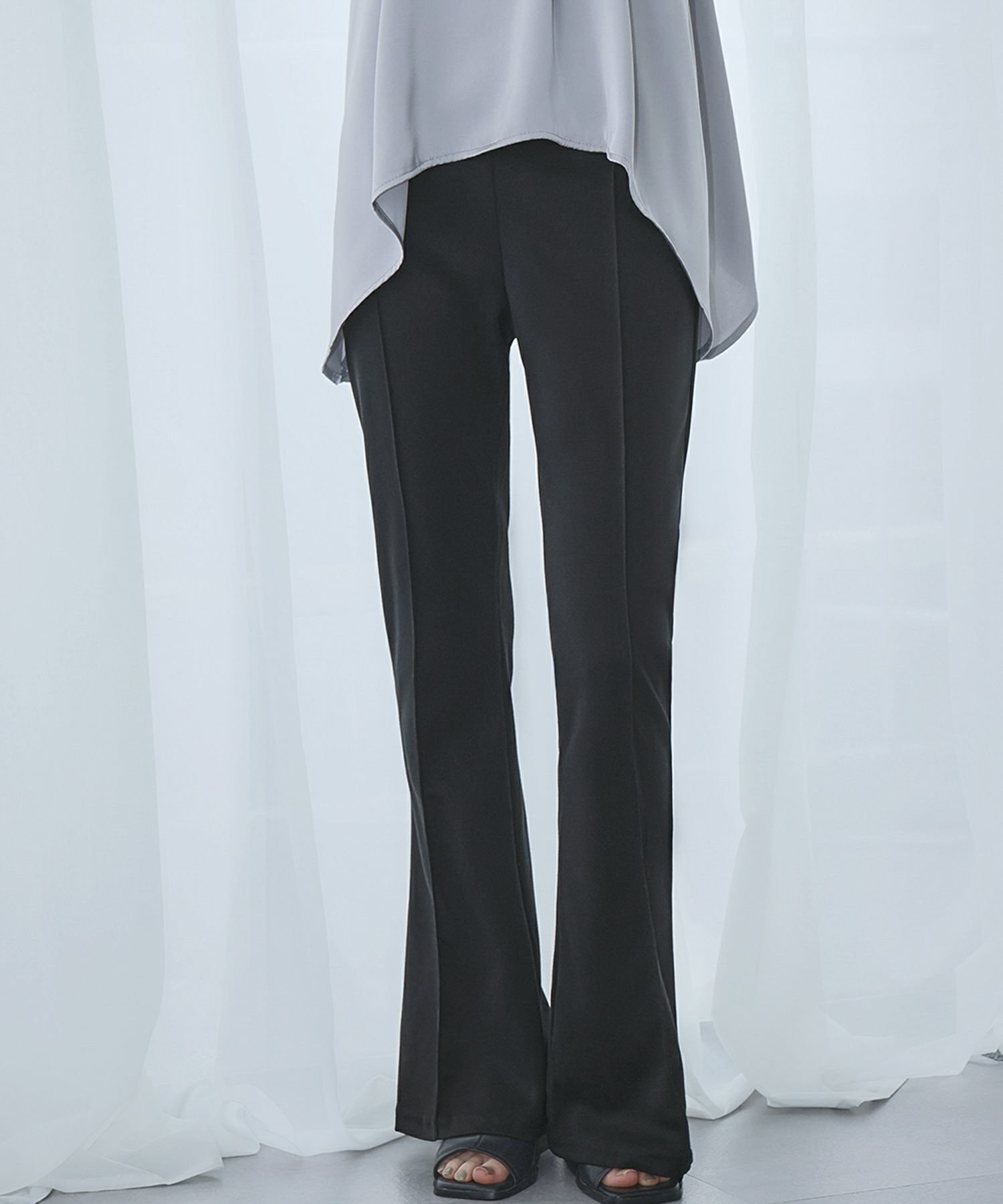 【アンピルーラ/Ampirula】のとろみ素材センターラインフレアパンツ 人気、トレンドファッション・服の通販 founy(ファニー) 　ファッション　Fashion　レディースファッション　Fashion for Women　パンツ　Pants & Trousers　新作・新入荷　New Arrivals / New In　とろみ　Fluid, Flowy Fabric　プチプライス・低価格　Affordable / Budget Price　 other-1|ID: prp329100004493755 ipo3291000000035503169