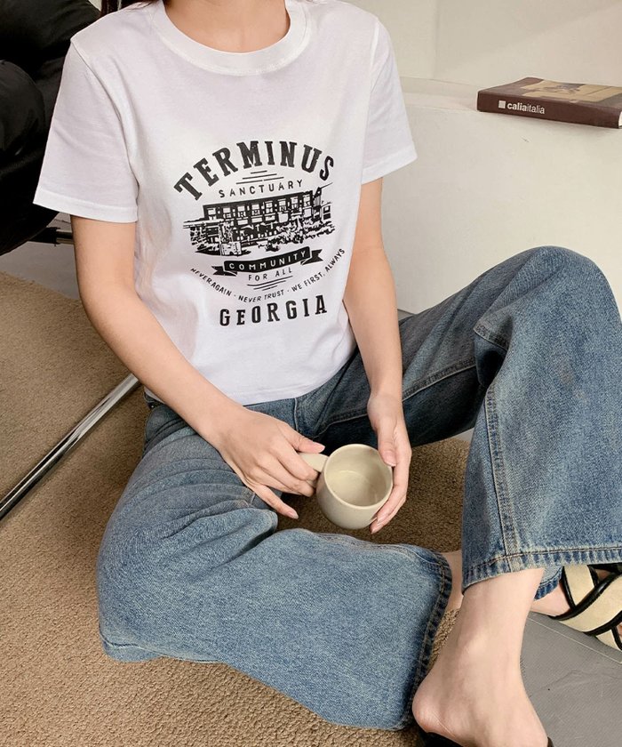 【ロワ/LOWO】の【2025SS】綿混フロントプリントTシャツカットソー インテリア・キッズ・メンズ・レディースファッション・服の通販 founy(ファニー) https://founy.com/ ファッション Fashion レディースファッション Fashion for Women トップス・カットソー Cut & Sew Tops シャツ・ブラウス・オフィスカジュアル Elegant Blouses & Button-Ups ロングTシャツ・Tシャツ Longline T-Shirts & Tees カットソー・ベーシックTシャツ Cut-and-Sewn Tops / Stretch Tees & Basics 新作・新入荷 New Arrivals / New In 2025年 2025 2025春夏・S/S Spring/Summer 2025 SS25 カットソー Cut and Sewn Top コンパクト Compact, Small Size ジャケット Jacket, Outerwear フロント Front, Front Design プチプライス・低価格 Affordable / Budget Price プリント Print, Printed Pattern |ID: prp329100004535643 ipo3291000000032052393