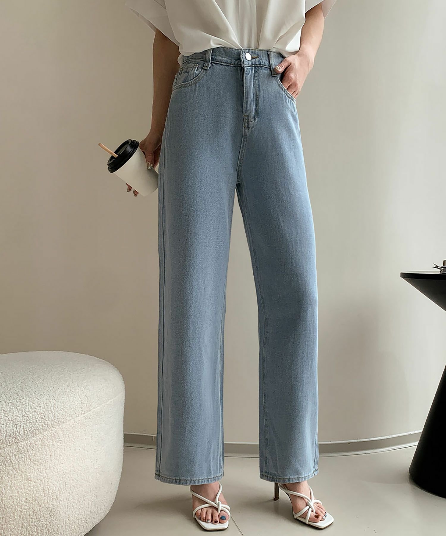 【ロワ/LOWO】の【2025SS】綿混シンプルストレートデニムパンツ 人気、トレンドファッション・服の通販 founy(ファニー) 　ファッション　Fashion　レディースファッション　Fashion for Women　パンツ　Pants & Trousers　デニムパンツ・ジーンズ・美脚デニム　Denim Jeans & Pants　ストレート　Straight, Straight Cut　デニム　Denim, Jeans Material　フィット　Fit, Slim Fit　ワイド　Wide, Wide Fit　新作・新入荷　New Arrivals / New In　プチプライス・低価格　Affordable / Budget Price　2025年　2025　2025春夏・S/S　Spring/Summer 2025 SS25　 other-1|ID: prp329100004554243 ipo3291000000032188294