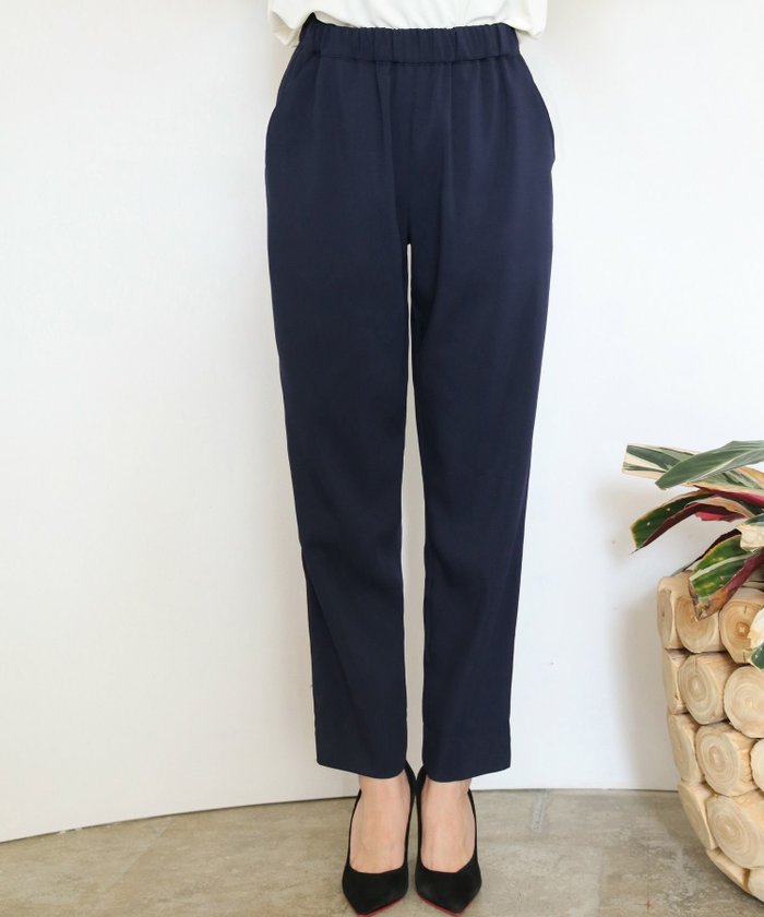 【フロリア/Flolia】のスリットシェイプテーパードパンツ インテリア・キッズ・メンズ・レディースファッション・服の通販 founy(ファニー) https://founy.com/ ファッション Fashion レディースファッション Fashion for Women パンツ Pants & Trousers 新作・新入荷 New Arrivals / New In プチプライス・低価格 Affordable / Budget Price |ID: prp329100004562705 ipo3291000000035902201