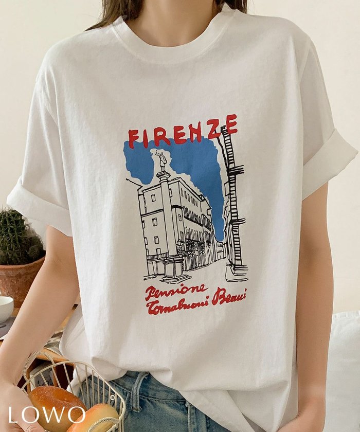 【ロワ/LOWO】の【2025SS】【綿100%使用】フロントプリントオーバーサイズTシャツカットソー インテリア・キッズ・メンズ・レディースファッション・服の通販 founy(ファニー) https://founy.com/ ファッション Fashion レディースファッション Fashion for Women トップス・カットソー Cut & Sew Tops シャツ・ブラウス・オフィスカジュアル Elegant Blouses & Button-Ups ロングTシャツ・Tシャツ Longline T-Shirts & Tees カットソー・ベーシックTシャツ Cut-and-Sewn Tops / Stretch Tees & Basics 新作・新入荷 New Arrivals / New In 2025年 2025 2025春夏・S/S Spring/Summer 2025 SS25 カットソー Cut and Sewn Top フロント Front, Front Design プチプライス・低価格 Affordable / Budget Price プリント Print, Printed Pattern |ID: prp329100004572121 ipo3291000000033064537