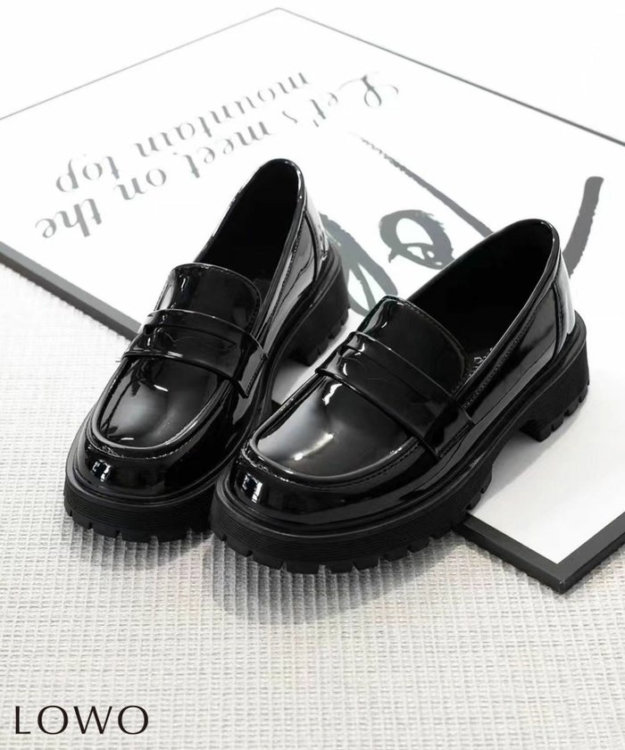 【ロワ/LOWO】の【2025SS】エナメルローファー インテリア・キッズ・メンズ・レディースファッション・服の通販 founy(ファニー) https://founy.com/ ファッション Fashion レディースファッション Fashion for Women 新作・新入荷 New Arrivals / New In 2025年 2025 2025春夏・S/S Spring/Summer 2025 SS25 エナメル Patent Leather プチプライス・低価格 Affordable / Budget Price 厚底 Platform Shoes |ID: prp329100004580696 ipo3291000000032455542