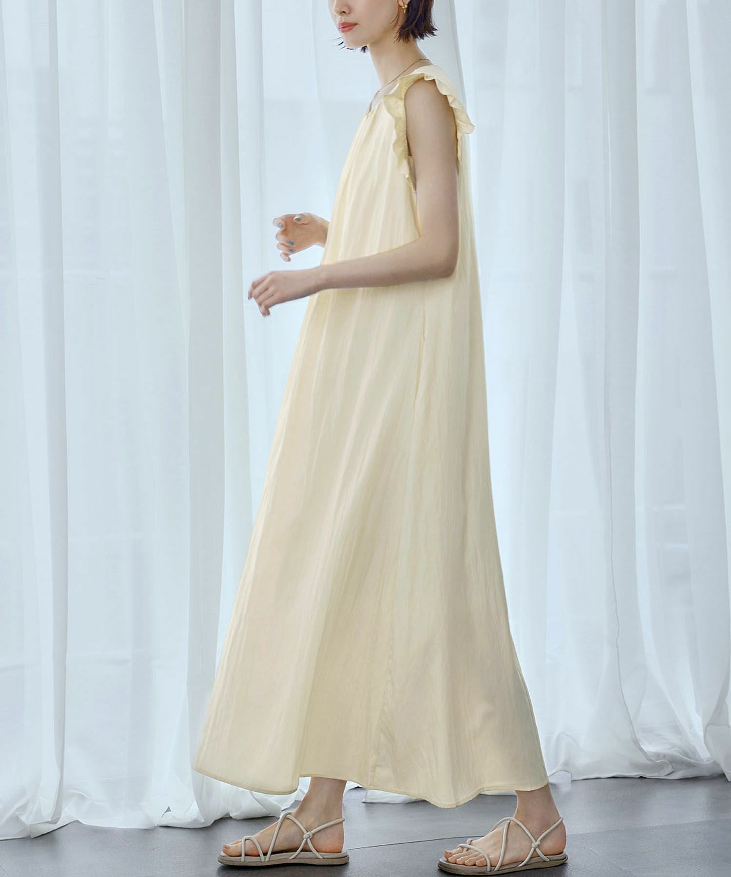 【アンピルーラ/Ampirula】の【2025SS】袖フレアロングワンピース 人気、トレンドファッション・服の通販 founy(ファニー) 　ファッション　Fashion　レディースファッション　Fashion for Women　ワンピース　Dresses　エレガント 上品　Elegant　シンプル　Simple, Minimal　ドレープ　Drape, Draping Fabric　バランス　Balance, Style Balance　新作・新入荷　New Arrivals / New In　プチプライス・低価格　Affordable / Budget Price　2025年　2025　2025春夏・S/S　Spring/Summer 2025 SS25　 other-1|ID: prp329100004584731 ipo3291000000032503649