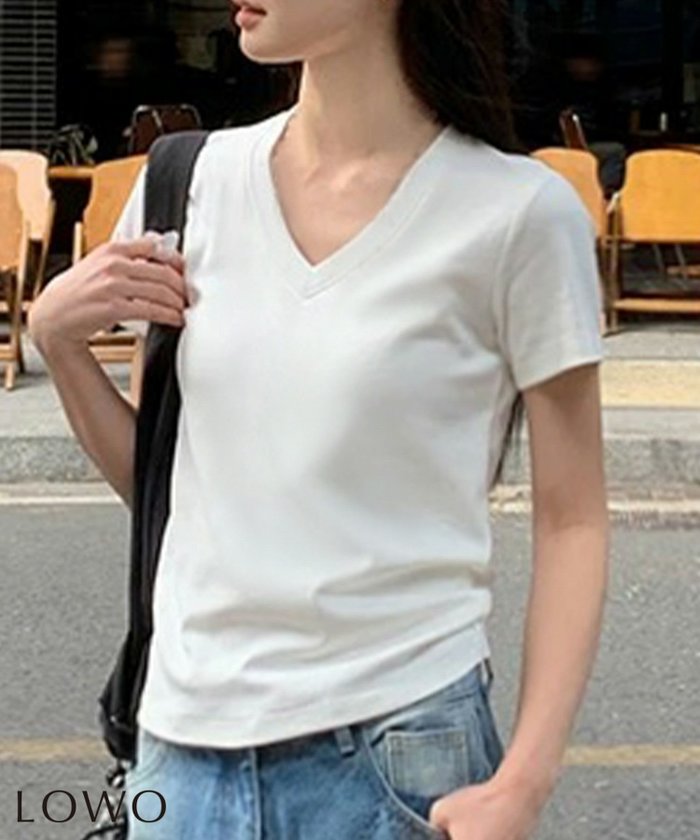 【ロワ/LOWO】の【2025SS】綿混Vネック無地Tシャツカットソー インテリア・キッズ・メンズ・レディースファッション・服の通販 founy(ファニー) https://founy.com/ ファッション Fashion レディースファッション Ladies' Fashion Online トップス・カットソー Tops/Tshirt シャツ/ブラウス Shirts/Blouses ロング / Tシャツ T-Shirts カットソー Cut and Sewn Vネック V-Neck NEW・新作・新着・新入荷 New Arrivals 2025年 2025 2025春夏・S/S Ss,Spring/Summer,2025 インナー Inner カットソー Cut And Sew コンパクト Compact シンプル Simple デコルテ Decolletage フィット Fit プチプライス・低価格 Affordable ベーシック Basic 無地 Plain Color |ID: prp329100004585791 ipo3291000000032516208