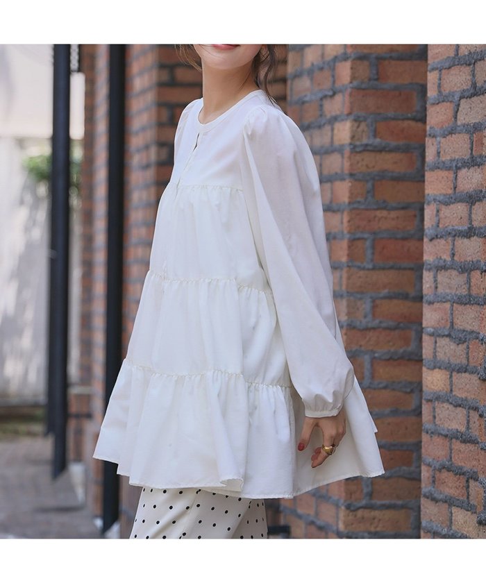 【エルフランク/ELFRANK】の【2025AW】ティアードフレアチュニックブラウス Washable インテリア・キッズ・メンズ・レディースファッション・服の通販 founy(ファニー) https://founy.com/ ファッション Fashion レディースファッション Fashion for Women トップス・カットソー Cut & Sew Tops シャツ・ブラウス・オフィスカジュアル Elegant Blouses & Button-Ups エレガント 上品 Elegant センター Center, Center Line チュニック Tunic, Long Top ドレープ Drape, Draping Fabric 長袖 Long Sleeve, Full Sleeve フレア Flare, Flared フロント Front, Front Design ロング Long, Long-Length 新作・新入荷 New Arrivals / New In プチプライス・低価格 Affordable / Budget Price おすすめ Recommended / Our Picks 2025年 2025 2025-2026秋冬・A/W Autumn/Winter 2025–26 AW25–26 |ID: prp329100004630308 ipo3291000000033302979