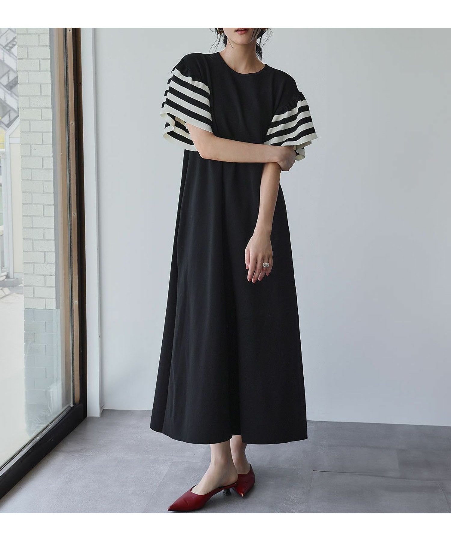 【エルフランク/ELFRANK】の【2025AW】フリルボーダースリーブニットロング丈ワンピース 人気、トレンドファッション・服の通販 founy(ファニー) ファッション Fashion レディースファッション Fashion for Women ワンピース Dresses 新作・新入荷 New Arrivals / New In 2025年 2025 2025-2026秋冬・A/W Autumn/Winter 2025–26 AW25–26 ギャザー Gathered, Ruffled スリーブ Sleeve, Long Sleeve / Short Sleeve フレア Flare, Flared プチプライス・低価格 Affordable / Budget Price other-1|ID: prp329100004641882 ipo3291000000033619452